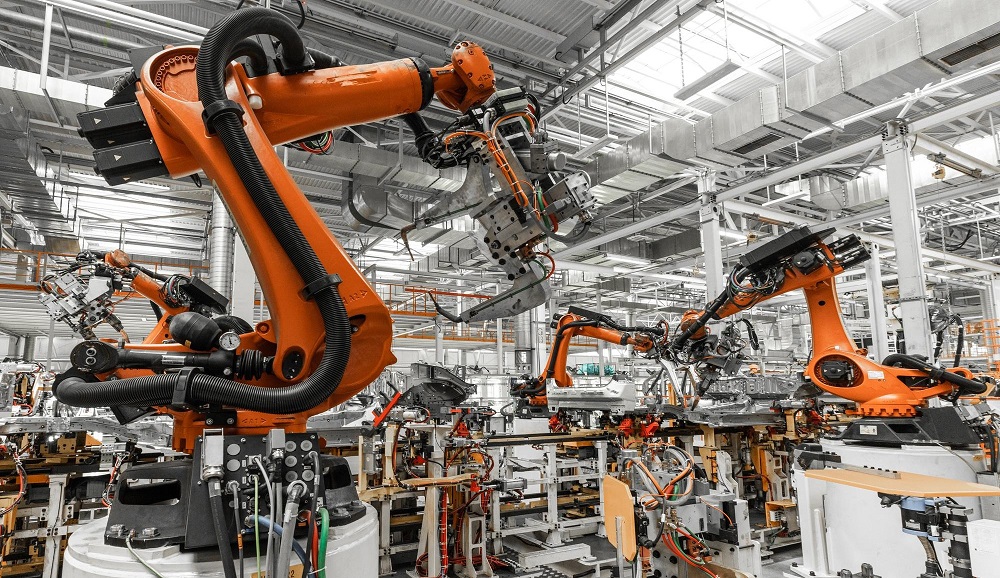 Boosting Manufacturing Leads with Industry-Specific Platforms: Why Business TradeUp is the win-win situation