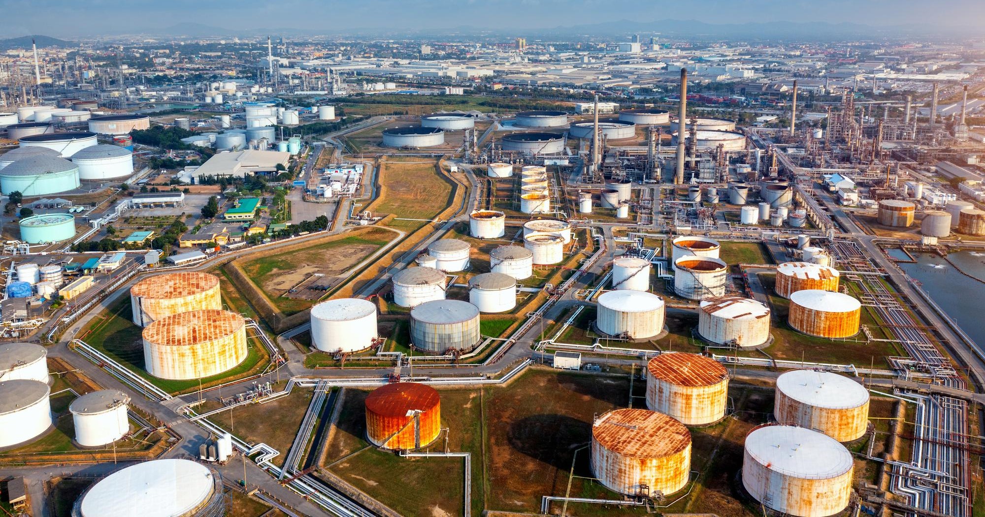 How to Generate High-Quality Leads for Chemical Industry: Plans for Success